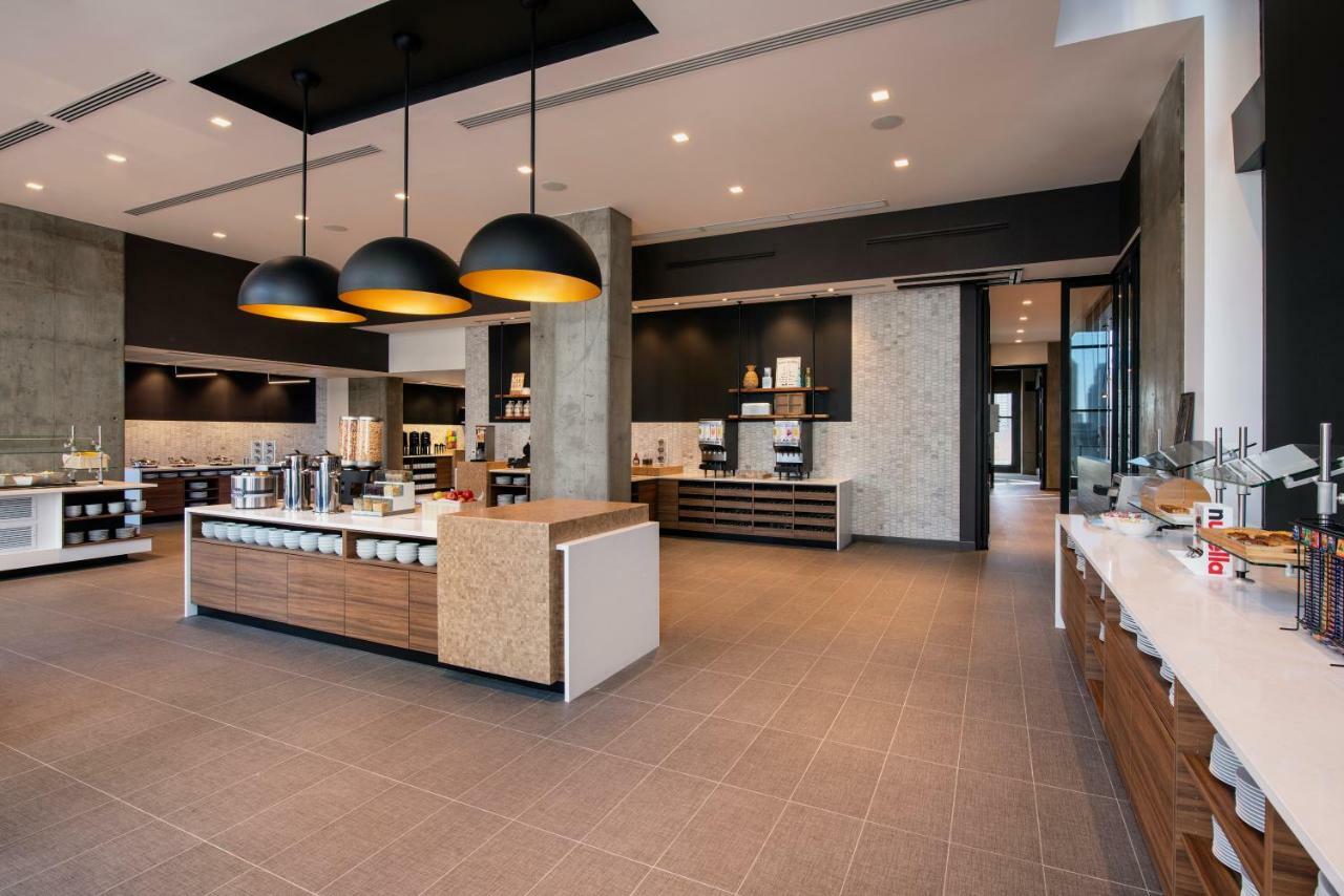 By Marriott Downtown/beltline District Hotel